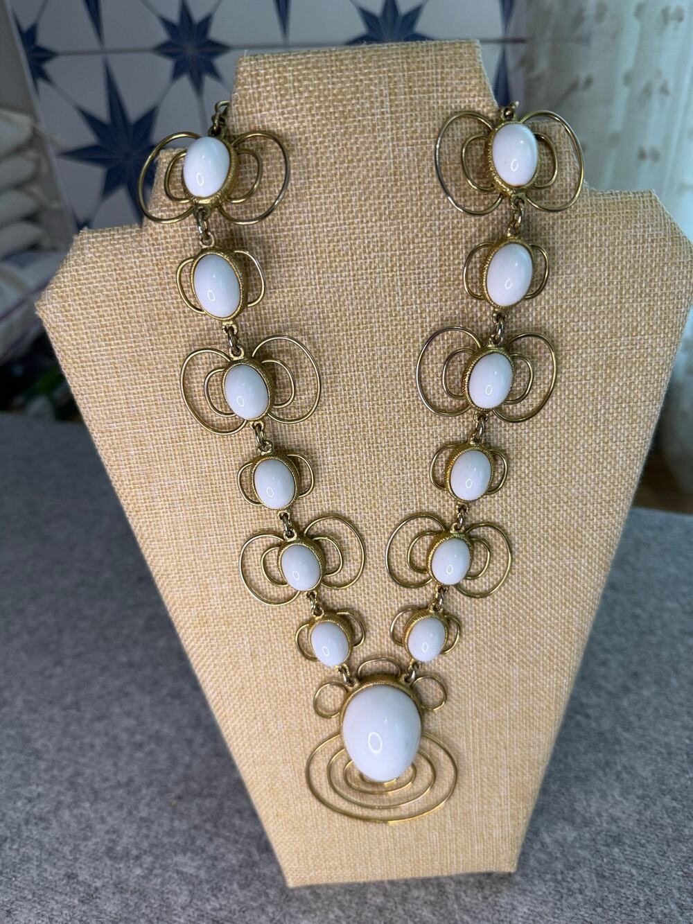 Vintage 1970s White Milk Glass Cabochon Gold Tone Statement Pendant Necklace